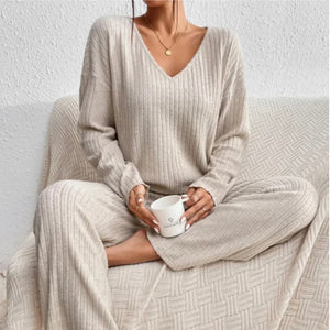 Comfy Family Livia - The Cloud Nine Lounge Set