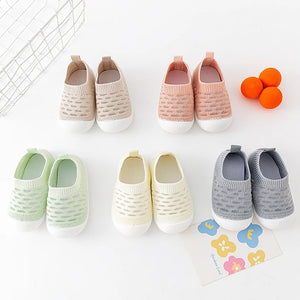 Comfy Family Tiny Toes™ - Mesh Snuggle Sneakers