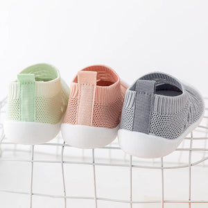 Comfy Family Tiny Toes™ - Mesh Snuggle Sneakers