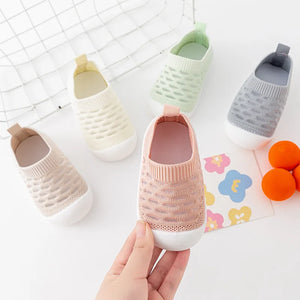 Comfy Family Tiny Toes™ - Mesh Snuggle Sneakers